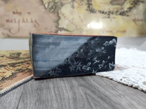 Le Seigneur des Anneaux – Livre peint à la main (édition Pocket française 2018)